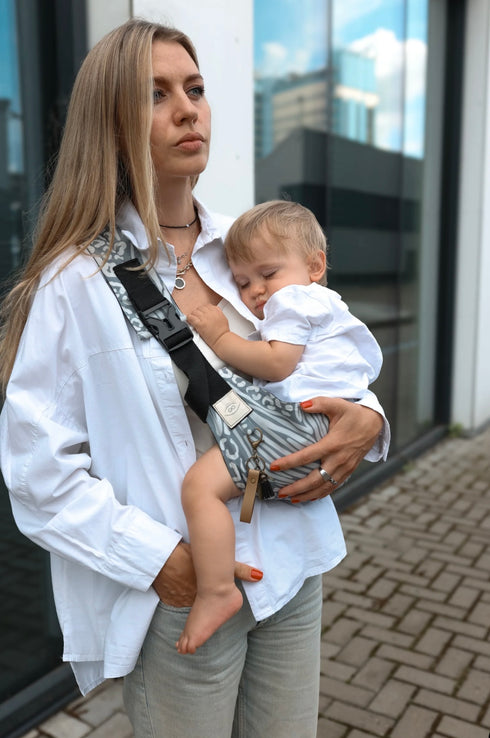 Toddler Carrier in Grey Zebra